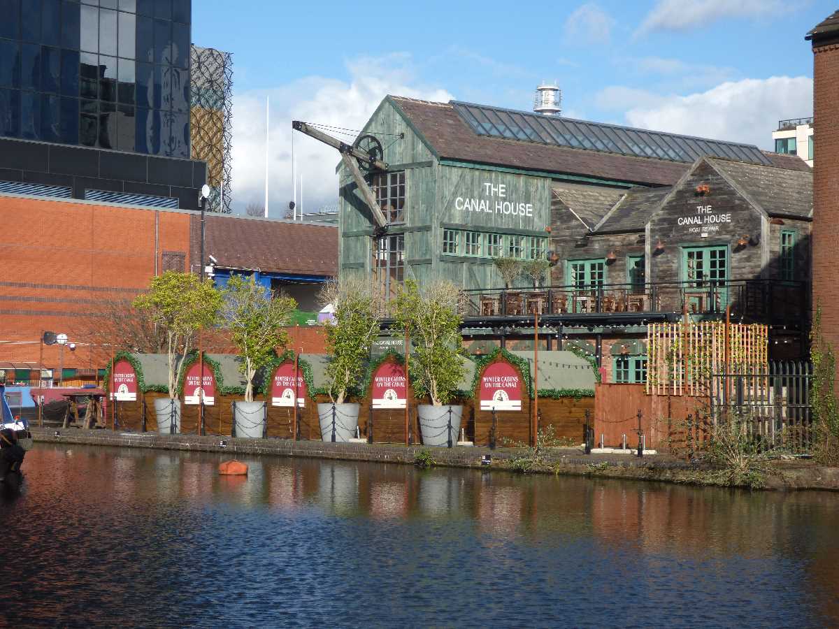 The Canal House - A Birmingham Gem!